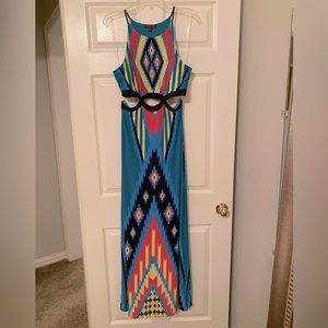 NWOT tribal print cutout maxi
